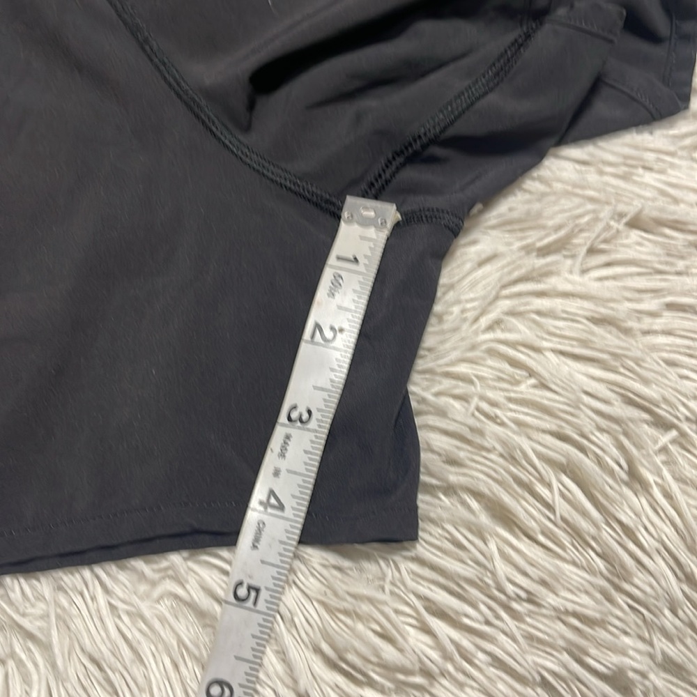 Lululemon" Run Times Short Black-Size (6) - Picture 16 of 16